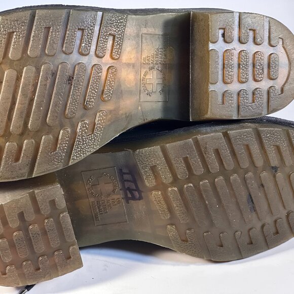 Ladies size 9 Dr Martens combat boots - Picture 12 of 16